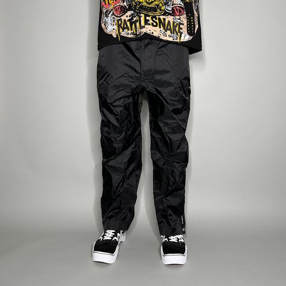 Vintage Y2K Eddie Bauer Track Pants Womens XL Jet Black Nylon has Ankle Zippers - Picture 2 of 4